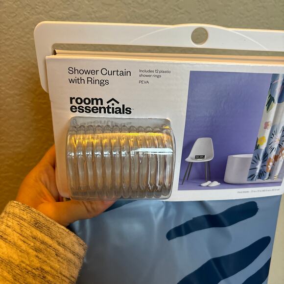 Room Essentials Shower Curtain With Rings Blue White Floral 13 Piece PEVA - Picture 4 of 7